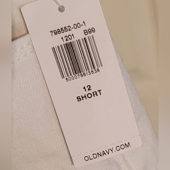 Old Navy High Rise Super Skinny WOW Ankle Jeans 12 Short Calla Lily - Picture 4 of 5